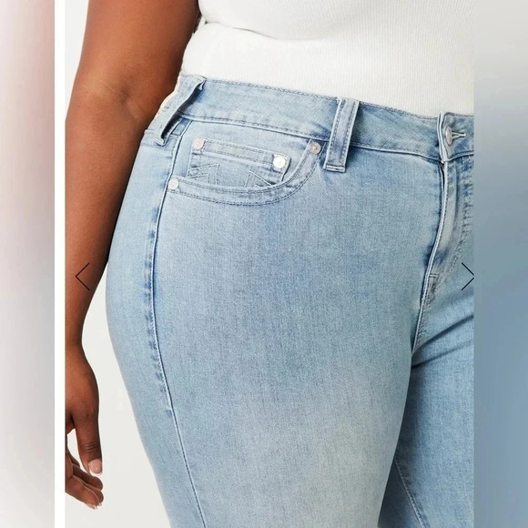 True Religion Originals Women’s Jeans Billie Mid Rise Straight Size 33 NWT - Picture 16 of 16